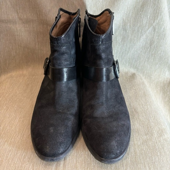 DONALD J. PLINER Sz 11 Dalis Ankle Hooded Belt Zip Buckle Black Leather Booties - Picture 2 of 13